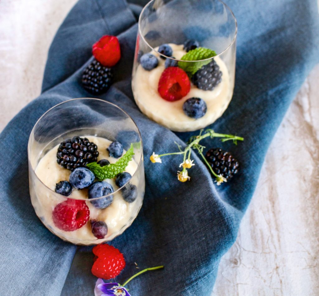 Berries and Vanilla Cream - Meatless Monday